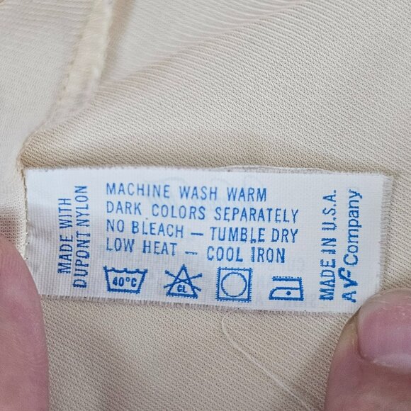 Vanity Fair Women's Beige Nightgown Sleepwear Chemise Size 40 Made In USA Nylon - Picture 7 of 9